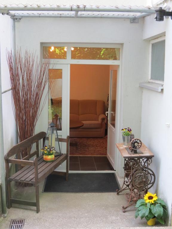 Ferienwohnung Am Barbarossasee Göppingen Szoba fotó